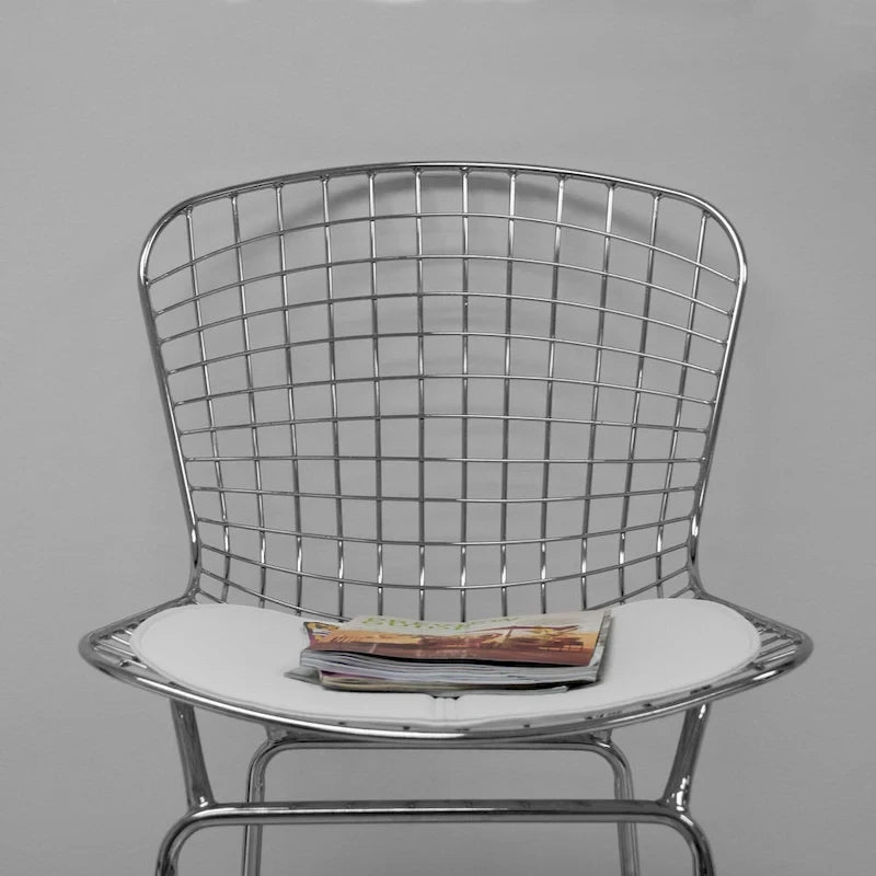 Tabouret de bar en fil de fer chromé de style Mid-Century Modern