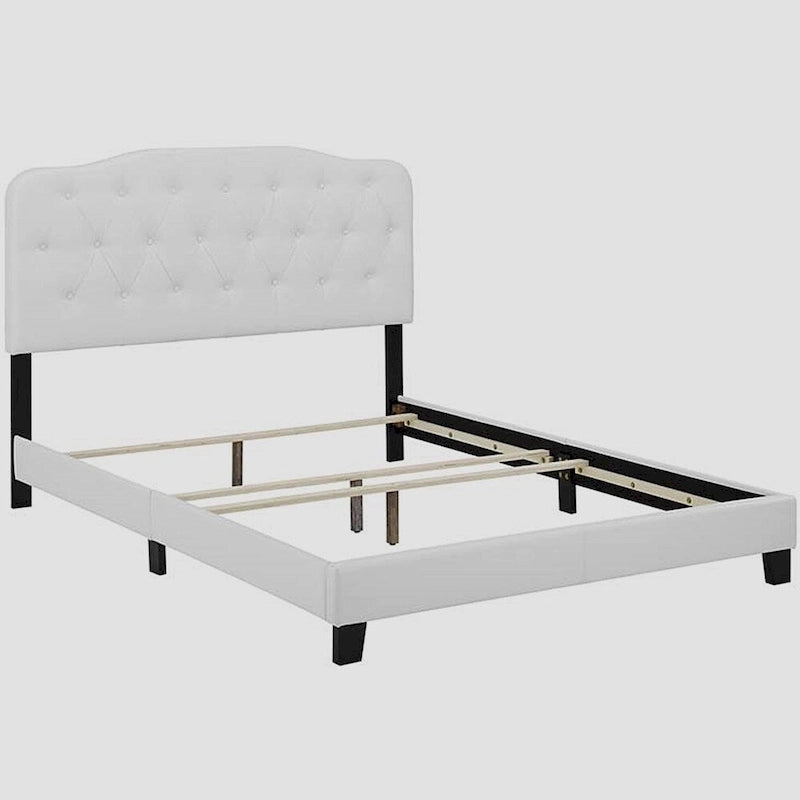 Lit plateforme pleine grandeur en cuir blanc avec tête de lit capitonnée