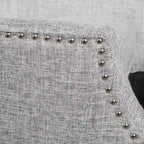Fauteuils inclinables en tissu traditionnels avec bordure cloutée