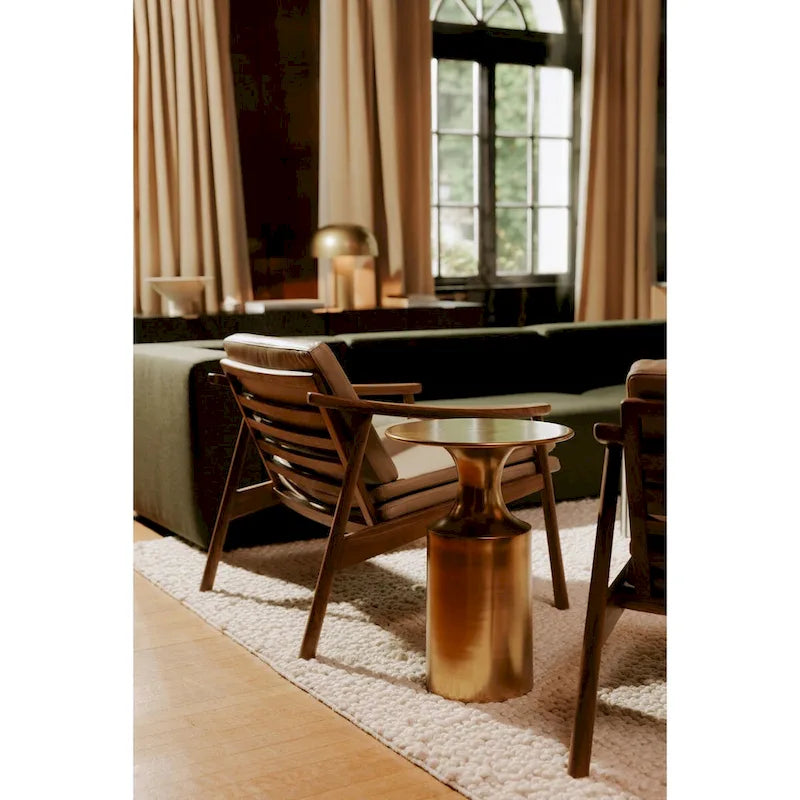 Table d'appoint Art déco en aluminium poli – 14,5L x 14,5P x 21H